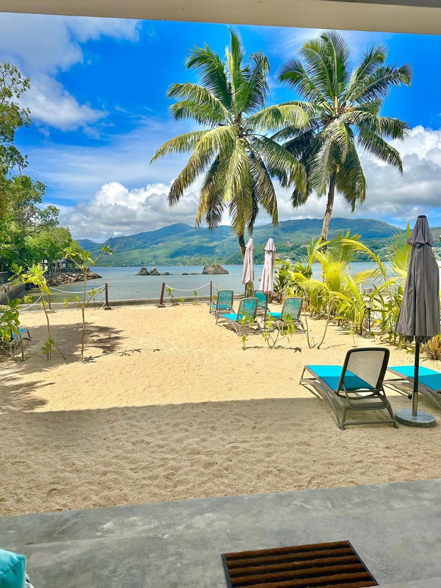 Baie Lazare  Pineapple Beach Villas מראה חיצוני תמונה